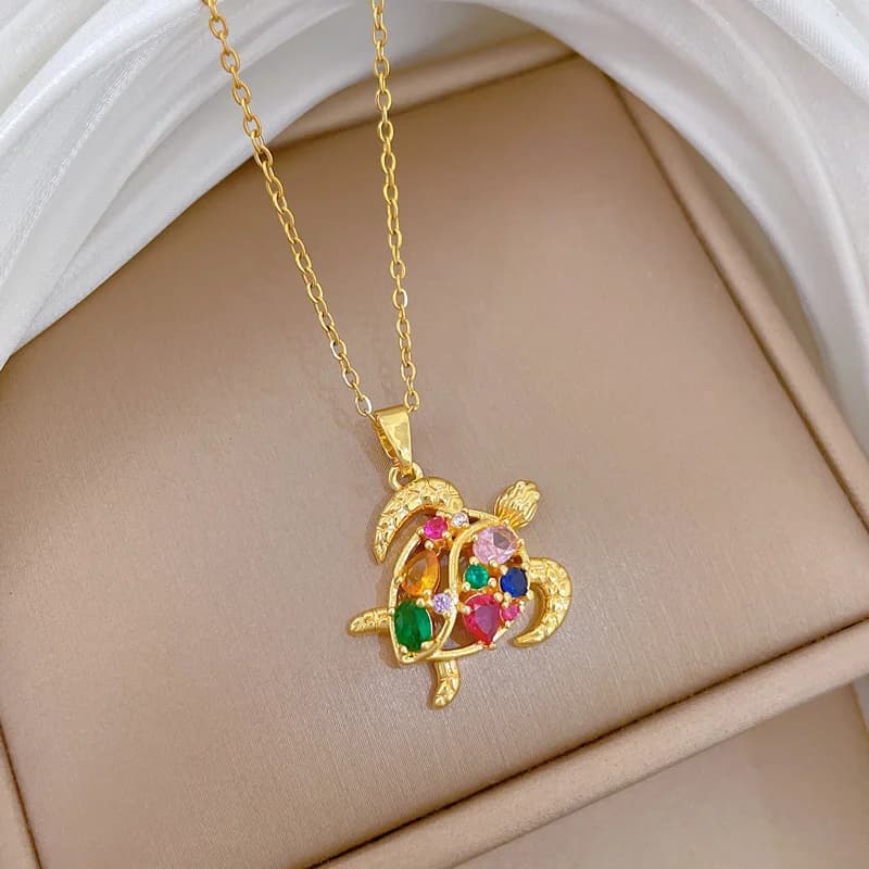 Owl（フクロウ）スパークリング ジルコニア ペンダントネックレス