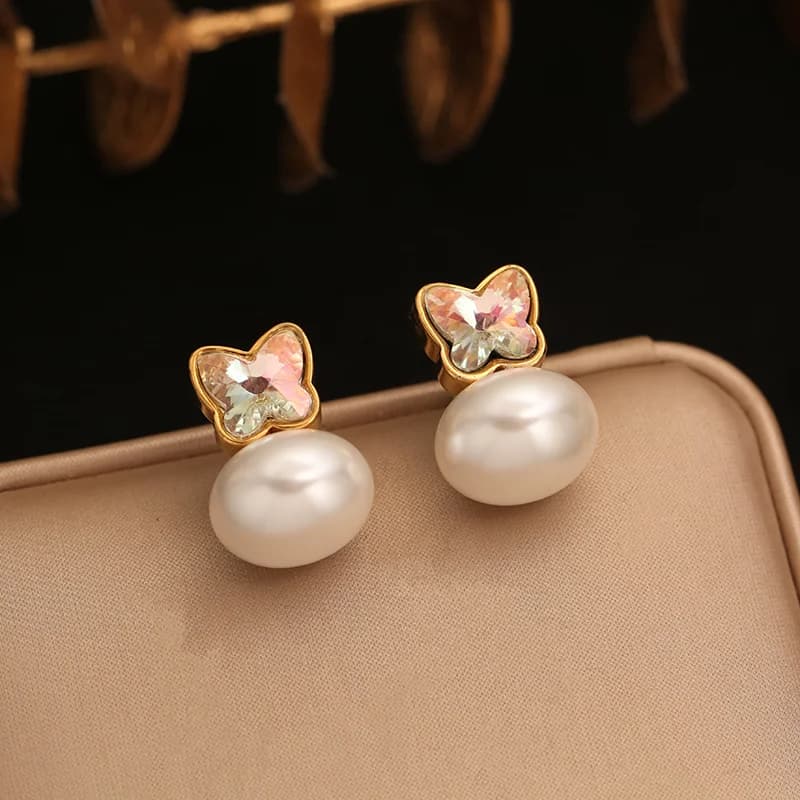 蝶 パール スタッドピアス