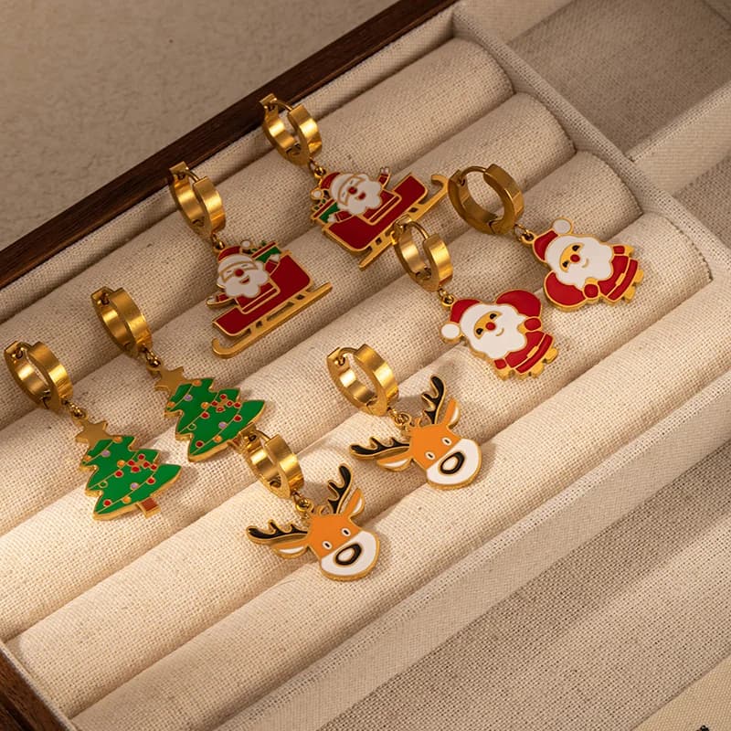 クリスマス スノーマン＆トナカイ ダングルピアス